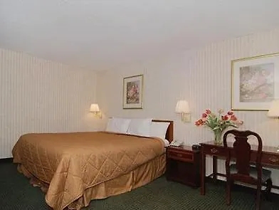 Wingate By Wyndham Williamsburg Hotel