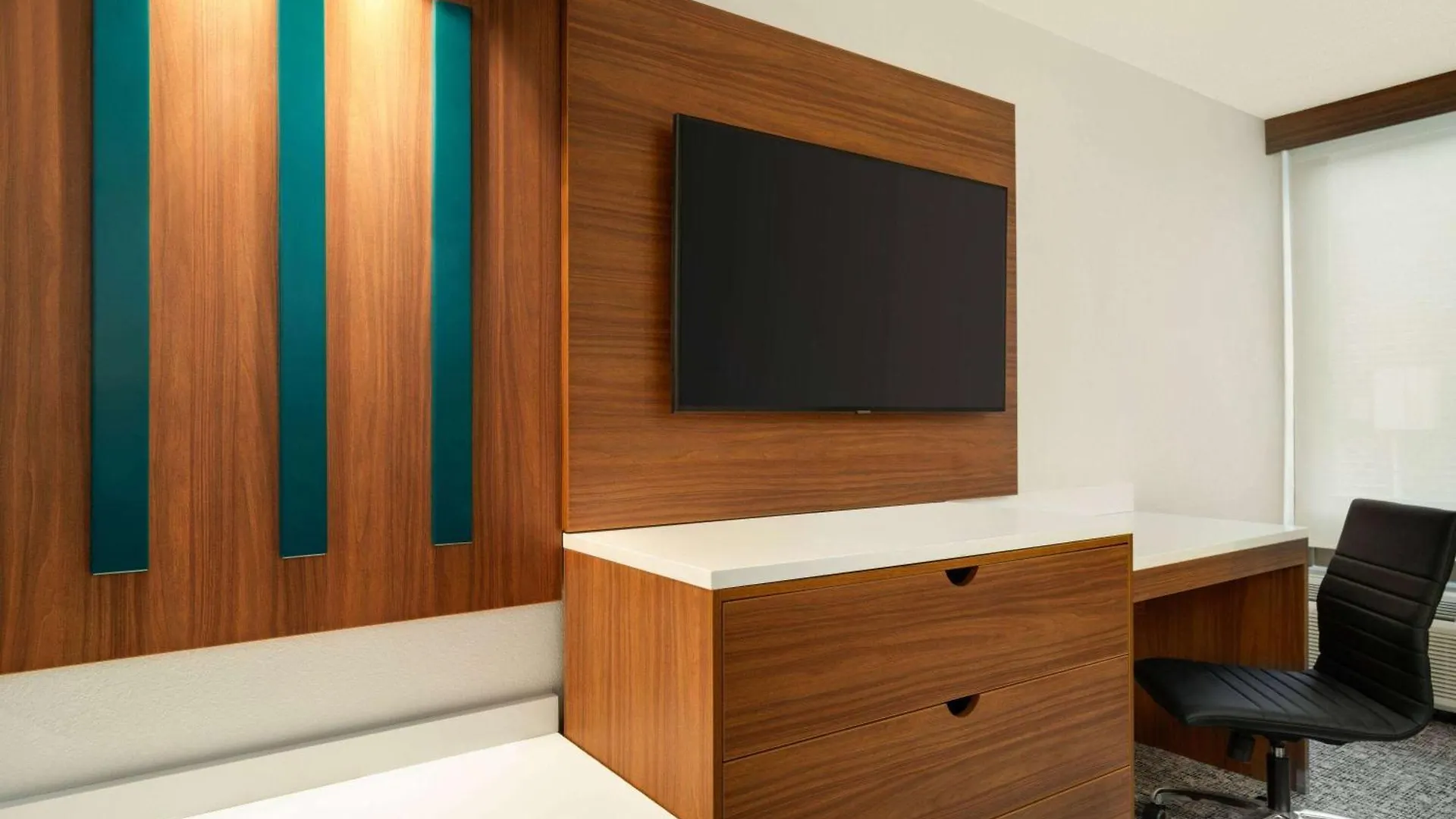 Hotel Wingate By Wyndham Williamsburg